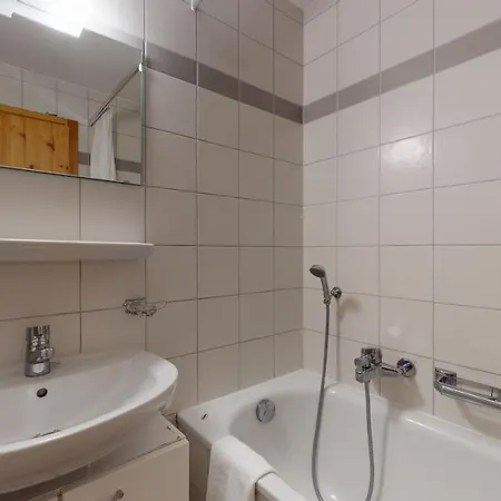 Pracondu Renove Outdoor&fun Supérieur 1 6 Personnes Appartement *